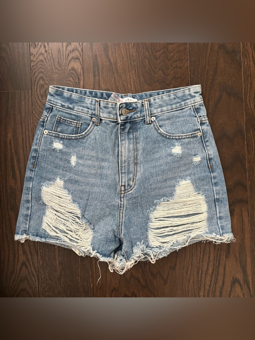 Windsor store denim ripped shorts M nwt